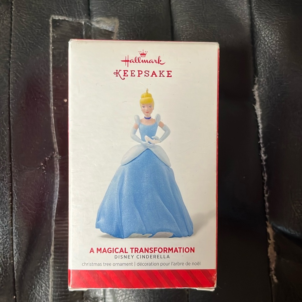 Hallmark Disney princess Cinderella ornament
